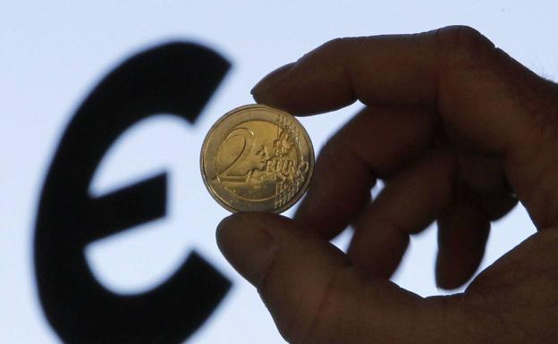 Las monedas de 2 euros que podrías tener en casa y valen miles de euros