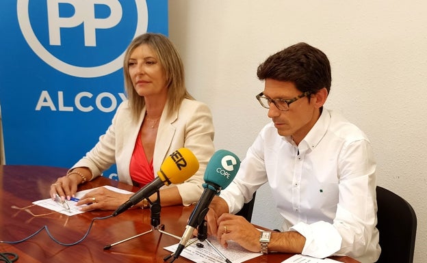 El PP de Alcoi propone una fiscalidad que apoye a las empresas y atraiga negocios