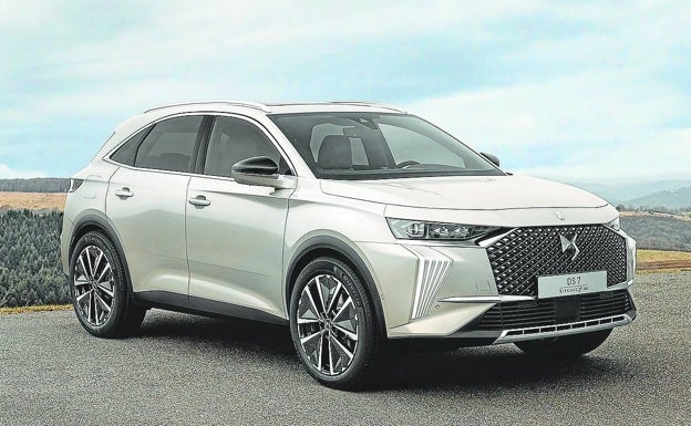 El DS 7 se renueva con diseño y tecnología