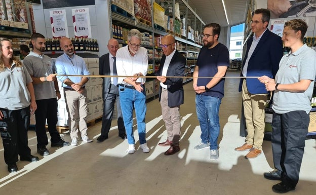 La apertura de un nuevo cash&carry en Albal crea 32 puestos de trabajo