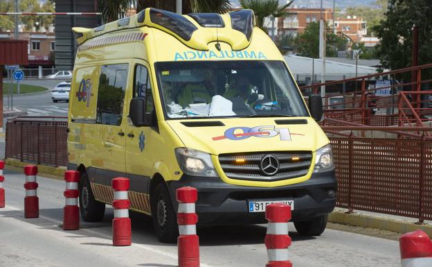 Estabilizado un niño de 8 años semiahogado en una piscina de un balneario de Oropesa