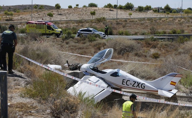 Dos hombres resultan heridos en un accidente de avioneta en Mutxamel