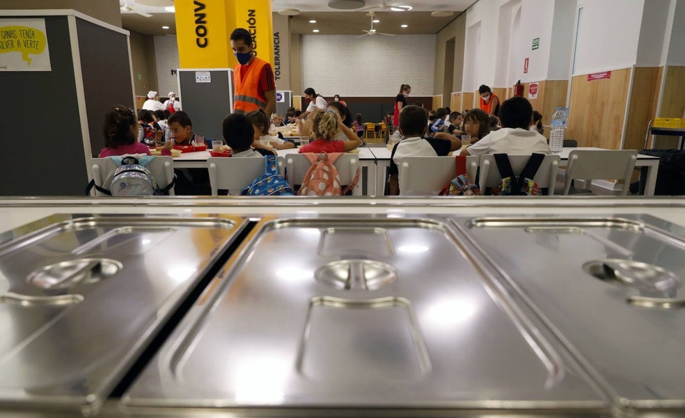 Las empresas de comedor escolar advierten de pérdidas por la escalada de los costes