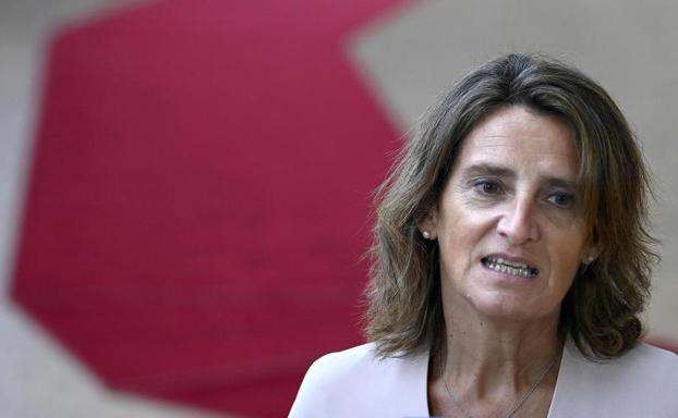 El Gobierno traslada al marido de Teresa Ribera de Competencia a la CNMV