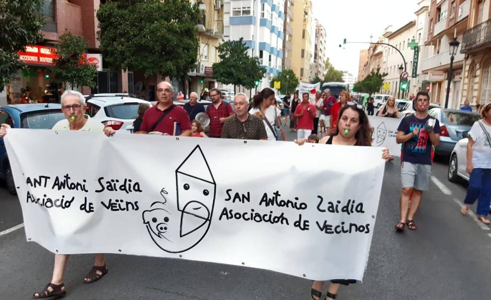 Ribó se compromete con los vecinos a frenar el macrohotel de Zaidía