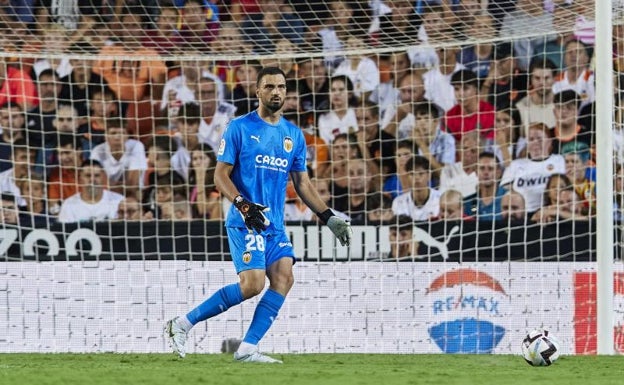 Mamardashvili, un fenómeno en la portería