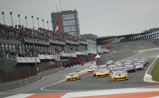 Ferrari elige el Circuit Ricardo Tormo para iniciar la temporada 2023 del Ferrari Challenge