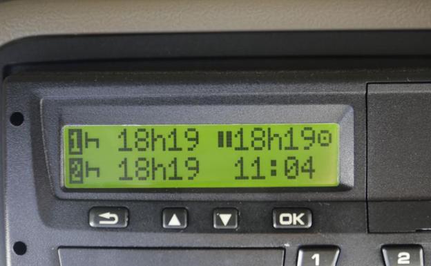 El BOE publica los cambios en el uso del tacógrafo y los tiempos de conducción y descanso