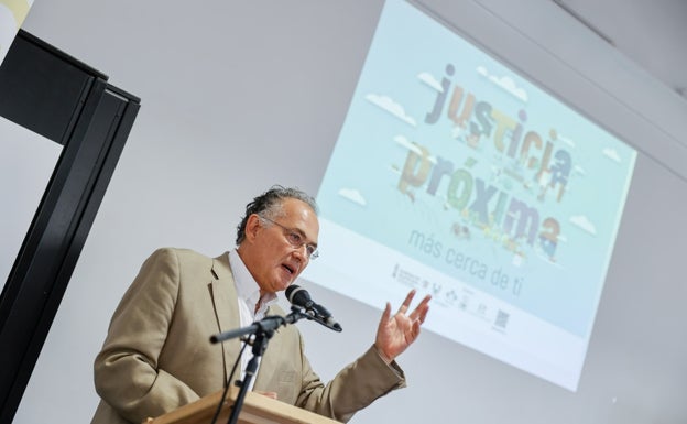 La Generalitat presenta en l'Alfàs del Pi su proyecto de Justicia Próxima