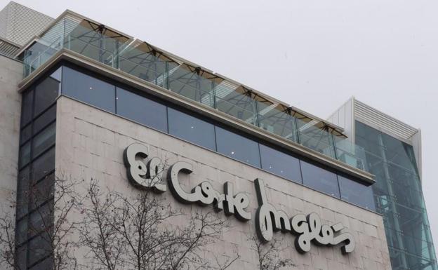 El aviso de El Corte Inglés a todos sus clientes con tarjeta