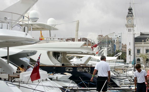 Ribó presiona a Puig para que pida ya la lámina de agua de La Marina