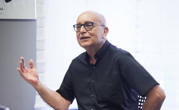 El aprendiz de pintor de abanicos