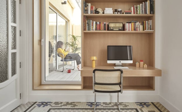 La restauración del alma histórica de un ático en Ruzafa