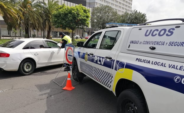 Detenidos tres ladrones que viajaron de Madrid a Valencia para robar catalizadores