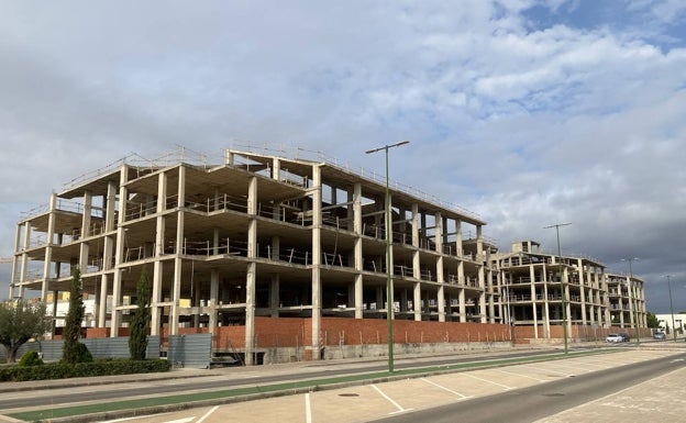 La Pobla de Vallbona desbloquea una construcción paralizada desde 2008