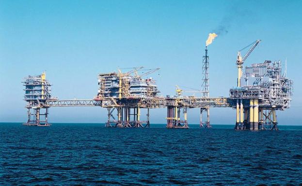 El precio del petróleo vuelve a subir en los mercados ante el temor a un recorte de la OPEP