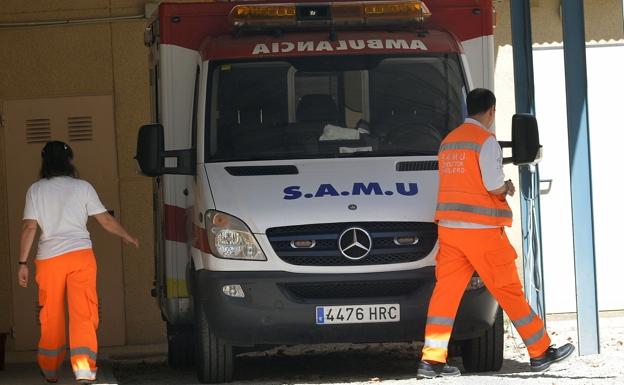 Una bebé de 15 meses fallece en Villena tras atragantarse con un fruto seco