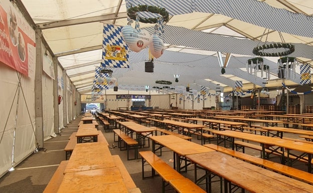 La Oktoberfest de La Nucía calienta motores antes de la apertura de su primer barril