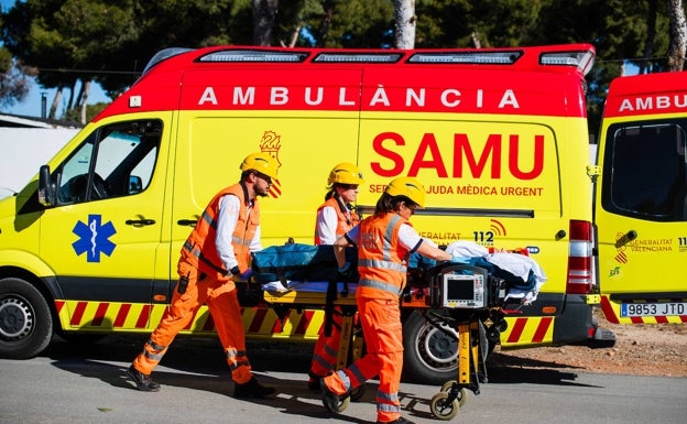 Dos octogenarios, heridos en un accidente de coche en Orba