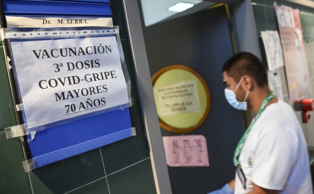 La vacunación conjunta del Covid y la gripe arrancará el 17 de octubre