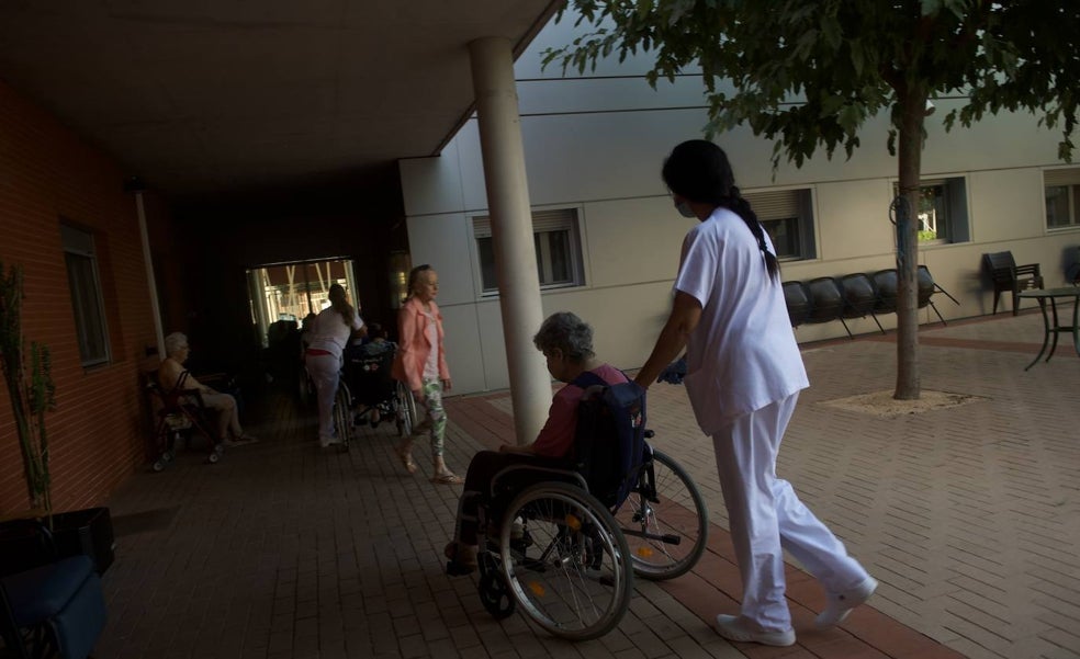 El alarmante aumento de los abusos económicos a ancianos