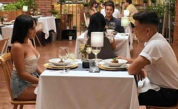 Una soltera de 'First Dates', a su cita: «Tienes que ser más pervertido»