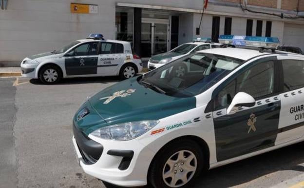 La Guardia Civil incauta más de 400 kilos de marihuana en un chalé de Museros