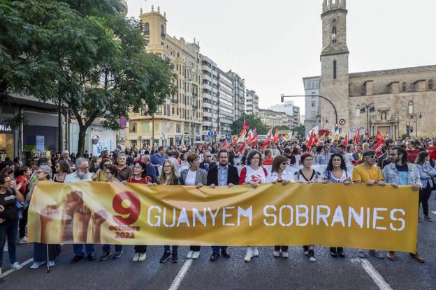 El PP reclama reprobar a Morera y Garijo por acudir a la manifestación independentista junto a Rufián