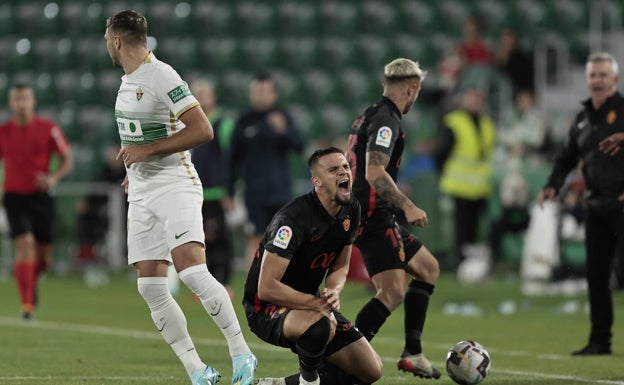 Indignación en Elche con el árbitro tras el empate ante el Mallorca (1-1)