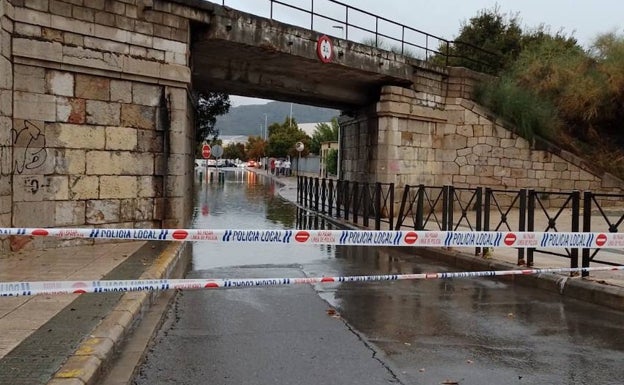 Una tromba de 65 litros en 45 minutos: el cielo se rompe sobre la Comunitat