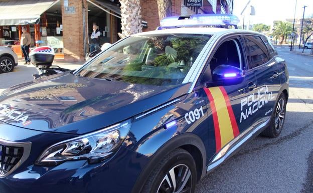 Detenidos tres jóvenes por amenazar a menores para seguidamente robarles en Orihuela