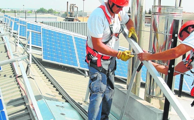 La fotovoltaica en la Comunitat se duplica ante la subida de la energía