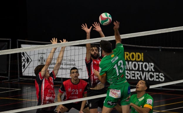 El equipo masculino del Xàtiva Voleibol se estrena con victoria en Lleida