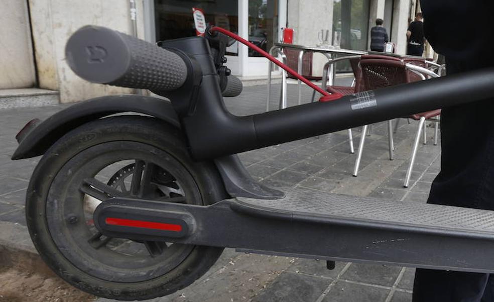 La Policía detiene a un ladrón de patinetes en Valencia