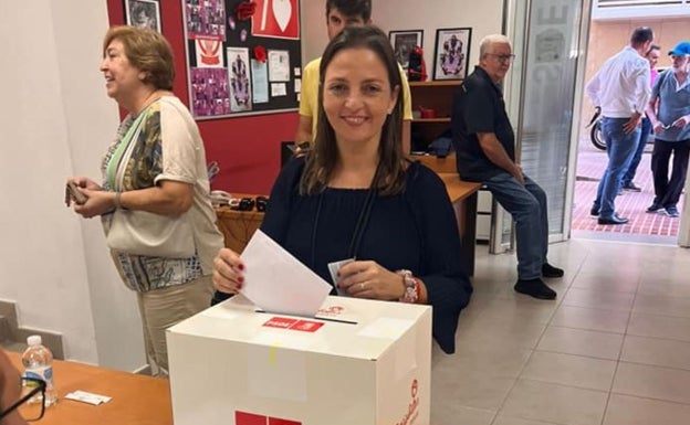 Cristina Escoda se impone en las primarias socialistas de Benidorm