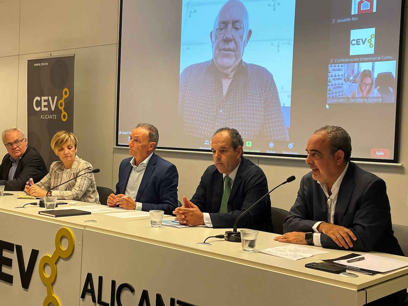 Alicante se planta ante Madrid