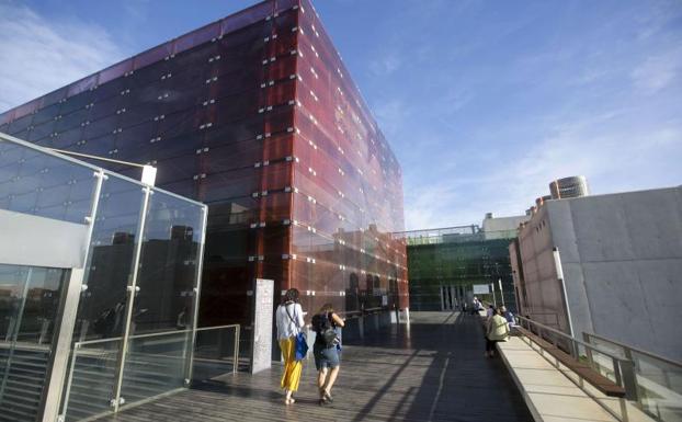 El BOE publica los nuevos profesores y catedráticos de la UV y la UPV en Valencia