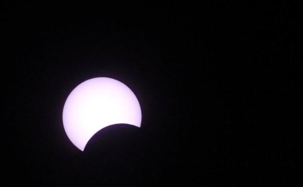 Cómo ver desde España el eclipse parcial de Sol de este 25 de octubre