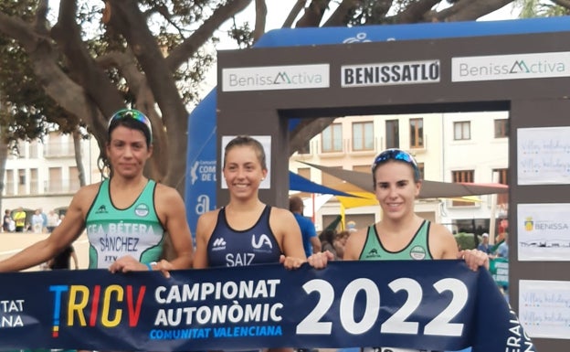 La UA Triatlón se alza con el Campeonato Autonómico de Sprint en Benissa