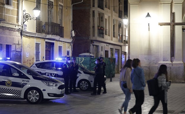 Roban a un invidente tras un ofrecimiento sexual en la calle en Valencia