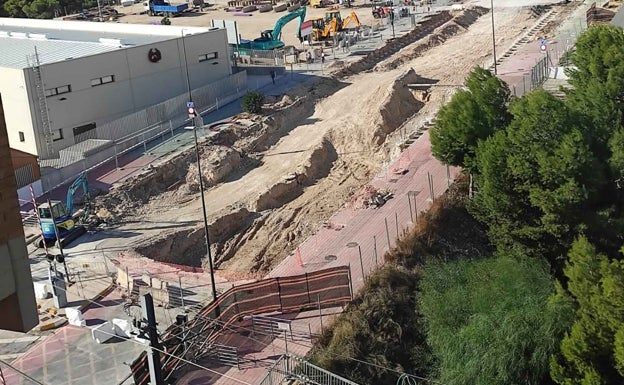 Benidorm terminará las obras nocturnas de Beniardá esta misma semana