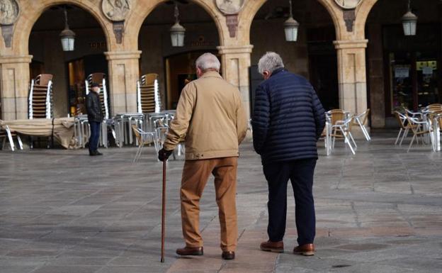 Los jubilados que cobran una pensión de 2.451,4 euros al mes