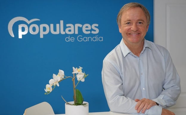 Juan Carlos Moragues: «Gandia está empequeñecida, triste y aislada»