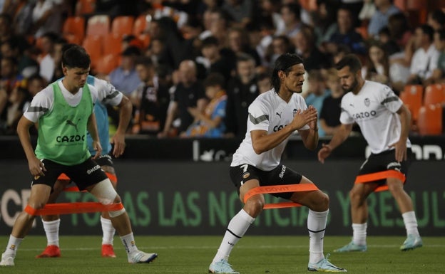 Lesión de Cavani y duelo de caños