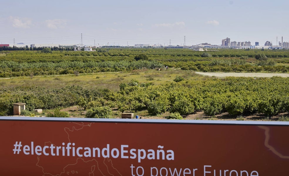 La gigafactoría recibirá 3,8 millones de los presupuestos para formación del Consell