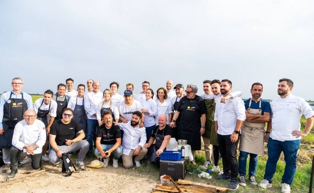 El evento gastronómico clandestino en el arrozal de Hilario Anacleto