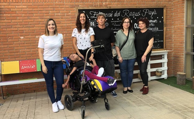 Reto solidario de 1.000 kilómetros en bici, 168 de carrera y 20 a nado para ayudar a un colegio de educación especial de Dénia