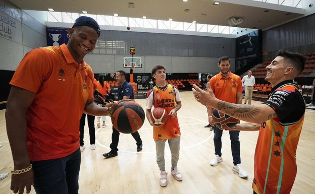 El Gran Premio de Cheste empieza en l'Alqueria del Basket