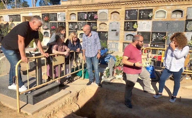 Hallan los restos de un represaliado en la exhumación de la fosa 69 de Paterna