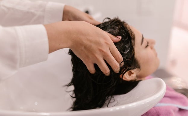 ¿Es malo ponerse mascarilla en el pelo todos los días?